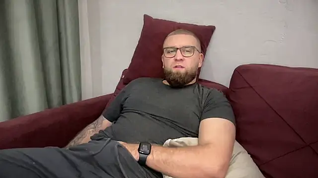 Snapshot of Bear_bear_ chatting on 02/03/25, 11:05 Bear bear  online show from 02/03/25, 11:05