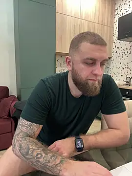 Snapshot of Bear_bear_ chatting on 02/21/25, 01:55 Bear bear  online show from 02/21/25, 01:55