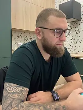 Snapshot of Bear_bear_ chatting on 02/22/25, 12:51 Bear bear  online show from 02/22/25, 12:51