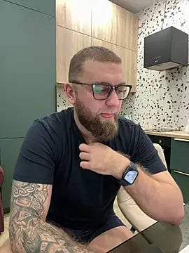 Snapshot of Bear_bear_ chatting on 02/27/25, 02:00 Bear bear  online show from 02/27/25, 02:00