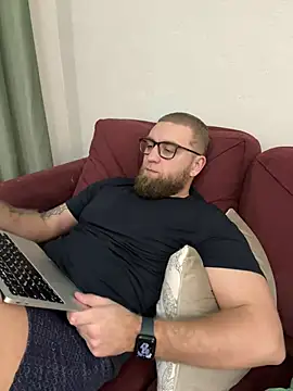 Snapshot of Bear_bear_ chatting on 02/27/25, 11:48 Bear bear  online show from 02/27/25, 11:48