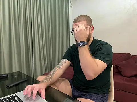 Snapshot of Bear_bear_ chatting on 03/06/25, 02:19 Bear bear  online show from 03/06/25, 02:19