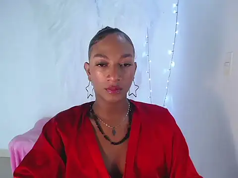 Snapshot of samy_doll chatting on 04/18/26, 02:48 samy doll online show from 04/18/26, 02:48