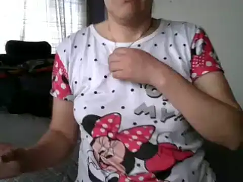 Snapshot of RAYA_1 chatting on 02/26/25, 04:14 RAYA 1 online show from 02/26/25, 04:14