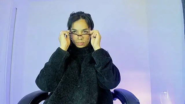 victoriachicas online show from 01/12/25, 11:36