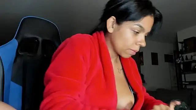 victoriachicas online show from 02/20/25, 11:20