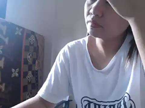 Snapshot of xTheLastVIRGINx chatting on 01/19/25, 05:58 xTheLastVIRGINx online show from 01/19/25, 05:58