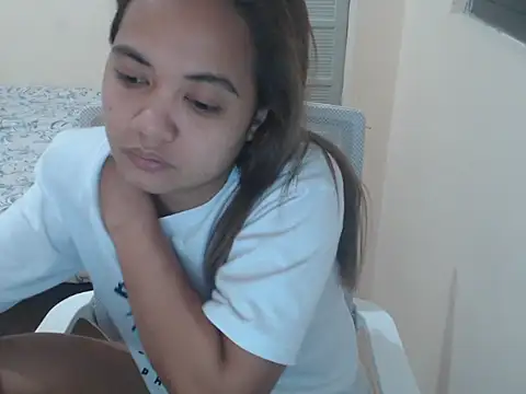 Snapshot of xTheLastVIRGINx chatting on 09/20/25, 03:24 xTheLastVIRGINx online show from 09/20/25, 03:24