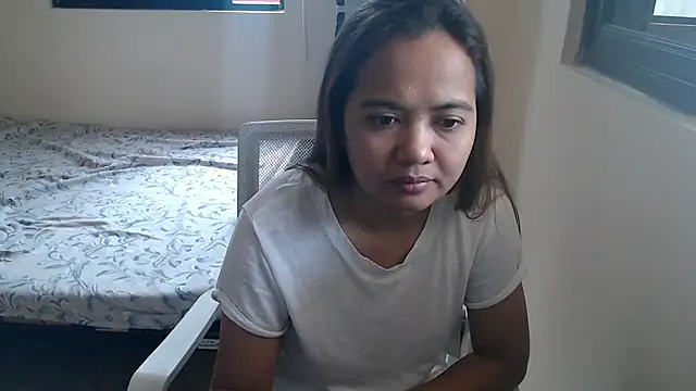 Snapshot of xTheLastVIRGINx chatting on 09/30/25, 05:23 xTheLastVIRGINx online show from 09/30/25, 05:23