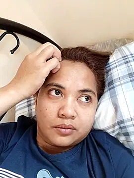 Snapshot of xTheLastVIRGINx chatting on 04/18/26, 03:10 xTheLastVIRGINx online show from 04/18/26, 03:10