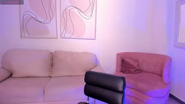 JuanitaClay online show from 09/14/25, 11:31