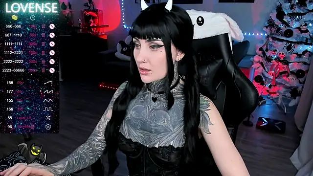 Snapshot of RachelQueen_ chatting on 02/01/25, 11:21 RachelQueen  online show from 02/01/25, 11:21