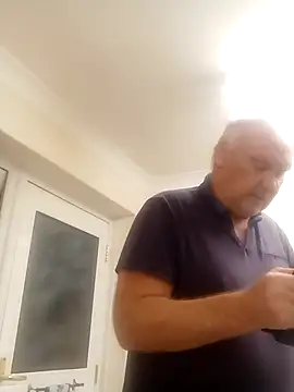 bigboy197311 online show from 11/08/25, 12:22