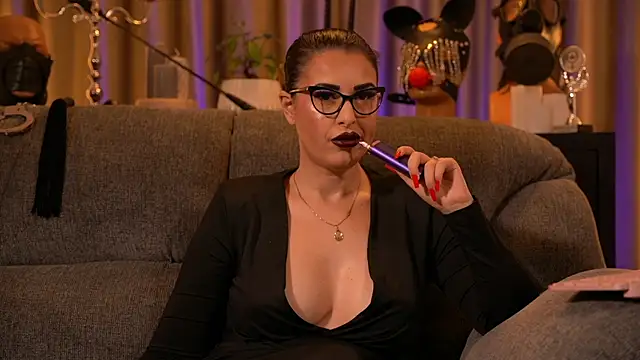 kelly kent online show from 11/14/25, 12:42