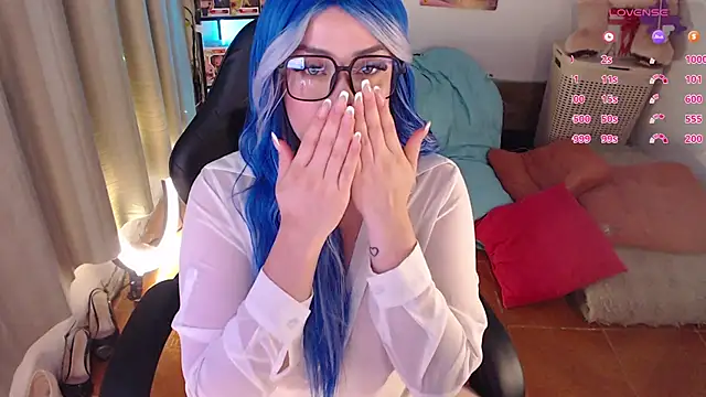 Emmy Ruiz online show from 03/07/26, 03:14