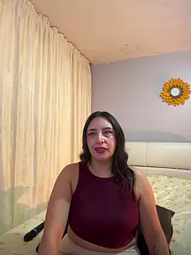 Snapshot of Freyja_soh chatting on 07/17/26, 10:47 Freyja soh online show from 07/17/26, 10:47