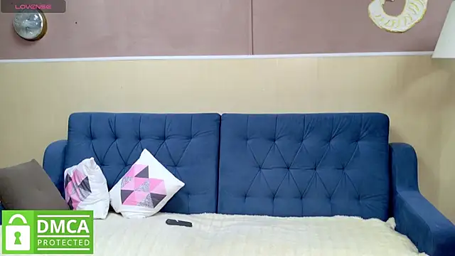 MyrtleGirl 5 online show from 11/11/25, 11:05