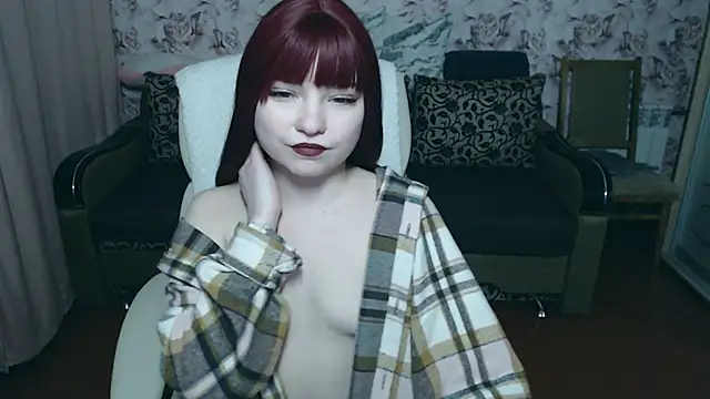 Snapshot of tiny_pixiee chatting on 10/26/25, 07:20 tiny pixiee online show from 10/26/25, 07:20