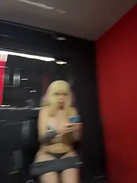 Snapshot of Master_rudeboy chatting on 12/18/25, 03:51 Master rudeboy online show from 12/18/25, 03:51