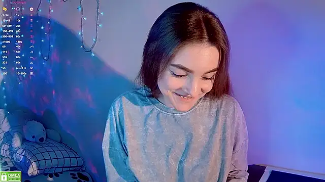 Snapshot of xwiuiwx chatting on 12/06/24, 08:29 xwiuiwx online show from 12/06/24, 08:29