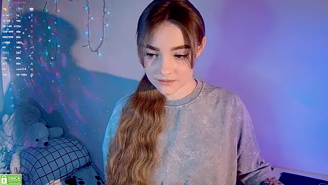 Snapshot of xwiuiwx chatting on 12/07/24, 08:27 xwiuiwx online show from 12/07/24, 08:27