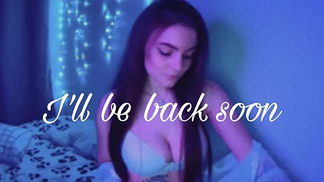 Snapshot of xwiuiwx chatting on 12/08/24, 10:57 xwiuiwx online show from 12/08/24, 10:57