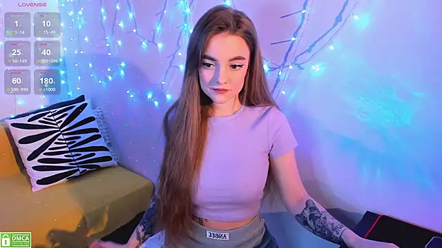 Snapshot of xwiuiwx chatting on 02/05/25, 11:06 xwiuiwx online show from 02/05/25, 11:06