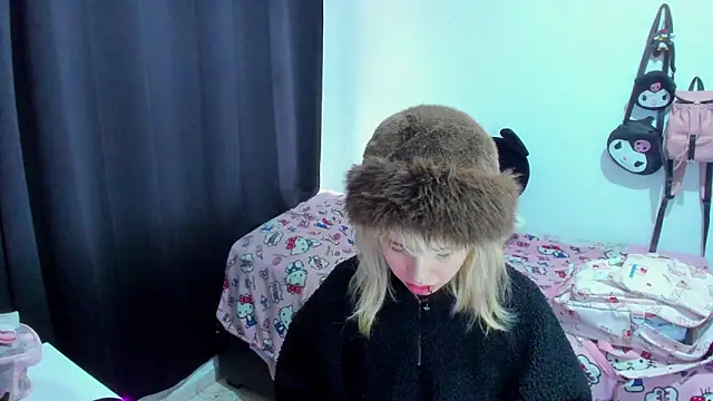 Akane-Mou online show from 01/05/26, 07:28