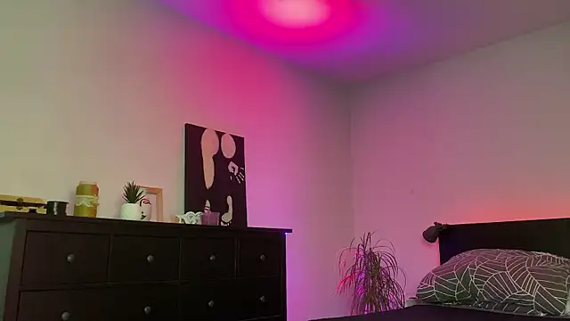 spottyyy online show from 10/21/25, 07:36