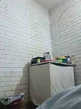 valeriaswang Lucas online show from 07/12/26, 02:13