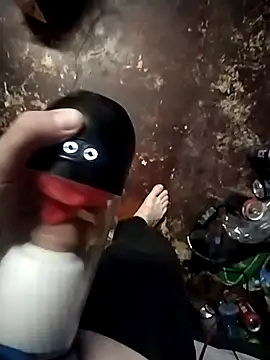 Snapshot of Papakyu96@xh chatting on 03/21/25, 07:33 Papakyu96xh online show from 03/21/25, 07:33