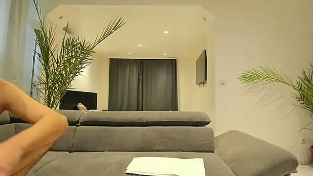 Snapshot of MissPanthera chatting on 01/02/25, 01:30 MissPanthera online show from 01/02/25, 01:30