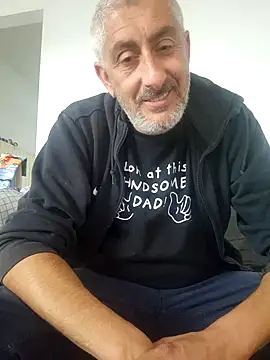 cuci45 online show from 09/26/25, 03:16