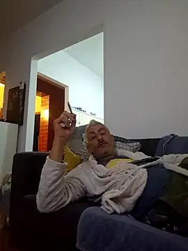 cuci45 online show from 10/15/25, 06:30