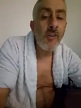 Snapshot of cuci45 chatting on 03/08/26, 02:04 cuci45 online show from 03/08/26, 02:04