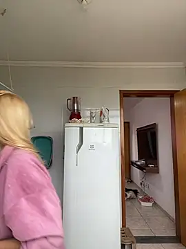 jujubinhahot online show from 12/14/24, 10:02