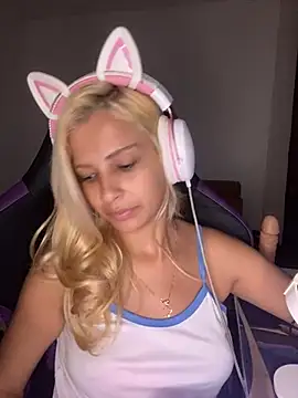 jujubinhahot online show from 01/11/25, 03:23