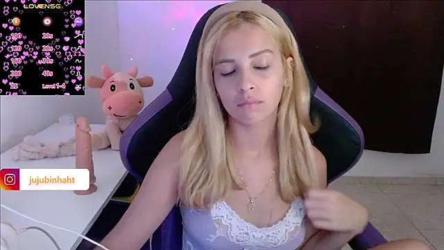 jujubinhahot online show from 03/07/25, 10:54