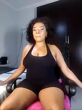 Snapshot of Lalakin90 chatting on 01/24/25, 05:11 Lalakin90 online show from 01/24/25, 05:11