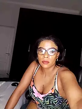 Snapshot of Lalakin90 chatting on 02/08/25, 09:24 Lalakin90 online show from 02/08/25, 09:24