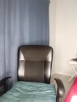 Snapshot of Lalakin90 chatting on 02/21/25, 08:49 Lalakin90 online show from 02/21/25, 08:49