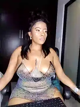 Snapshot of Lalakin90 chatting on 03/03/25, 06:33 Lalakin90 online show from 03/03/25, 06:33