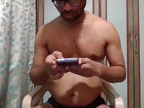 Snapshot of sexx4 chatting on 12/15/24, 07:10 sexx4 online show from 12/15/24, 07:10