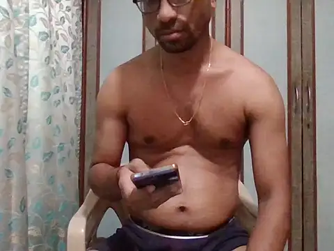 Snapshot of sexx4 chatting on 01/26/25, 06:28 sexx4 online show from 01/26/25, 06:28