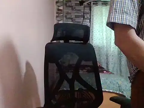 Snapshot of sexx4 chatting on 02/21/25, 06:40 sexx4 online show from 02/21/25, 06:40