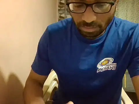 Snapshot of sexx4 chatting on 09/15/25, 09:53 sexx4 online show from 09/15/25, 09:53