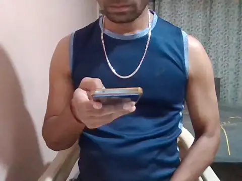 Snapshot of sexx4 chatting on 10/18/25, 08:42 sexx4 online show from 10/18/25, 08:42