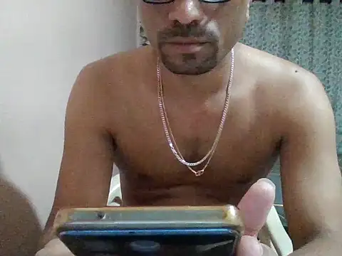 Snapshot of sexx4 chatting on 10/26/25, 08:04 sexx4 online show from 10/26/25, 08:04