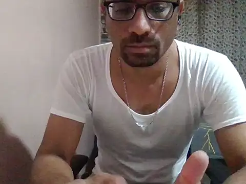 Snapshot of sexx4 chatting on 03/19/26, 01:48 sexx4 online show from 03/19/26, 01:48