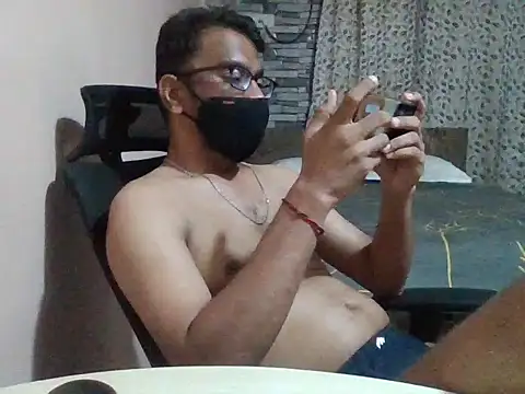 Snapshot of sexx4 chatting on 04/09/26, 08:47 sexx4 online show from 04/09/26, 08:47